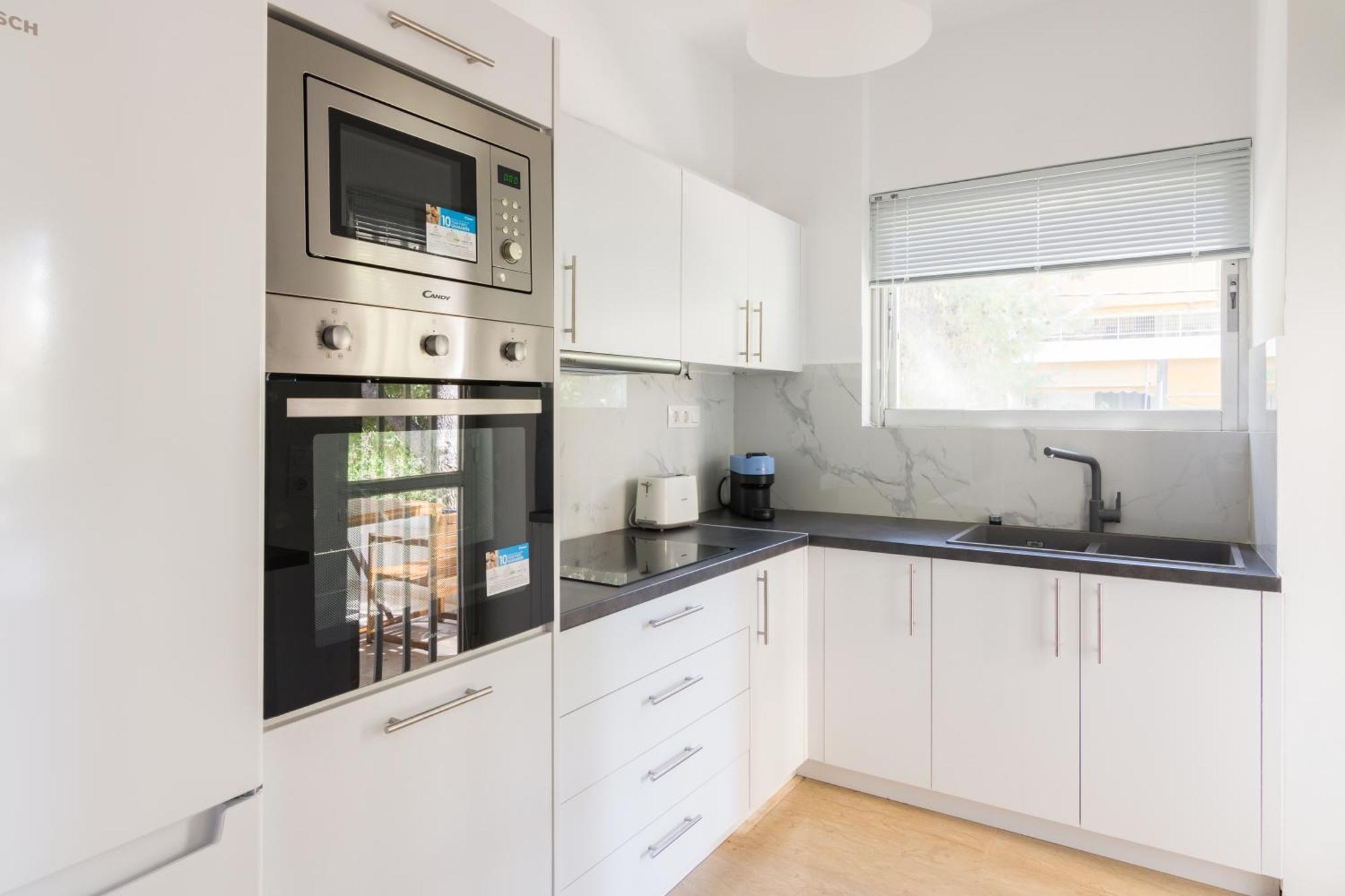 Great Two Bedrooms In Varkiza * Vari (Attica)